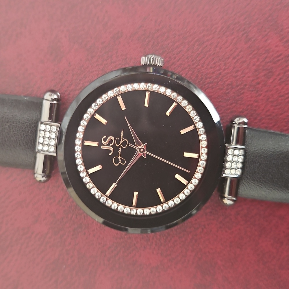 Jessica Simpson Watch. - Picture 2 of 10